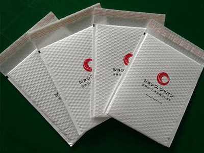 商丘珠光膜牛皮纸气泡袋厂家